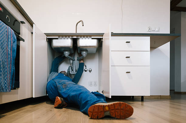 Professional Leak Detection technician working in Quinton, AL